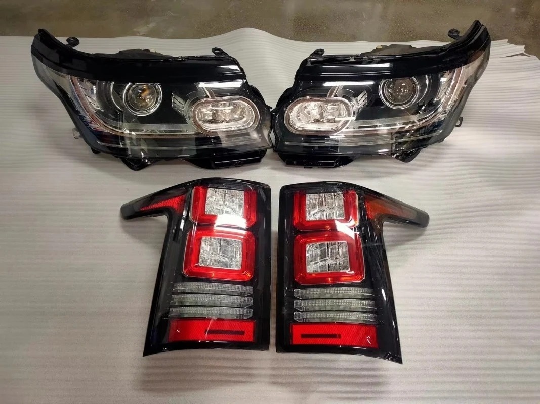 For Range Rover vogue 2013-2017 Tail Lamp  SVO LR053536 LR053540 LR061584  LR055105  LR061682 LR061572  LR034238 LR061659 Light